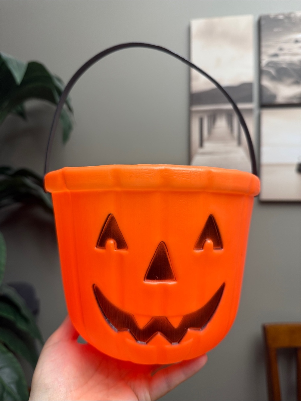 Vintage Plastic Blow Mold Halloween Jack-O'-Lantern Candy Bucket wt Handle